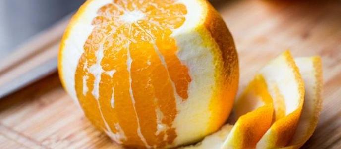 以前只知道脐橙好吃，原来，脐橙皮也有这么多的功效